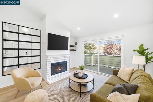 apt-28-130 Reflections Dr, San Ramon, CA, 94583-4725 | Card Image