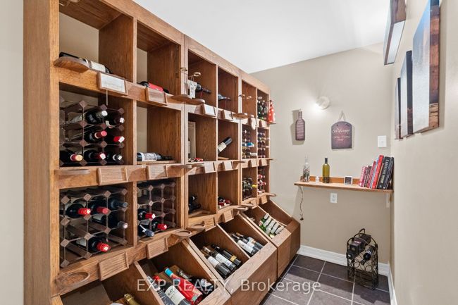 4 Barry Burn Crt, House other with 4 bedrooms, 3 bathrooms and 10 parking in Nepean ON | Image 32