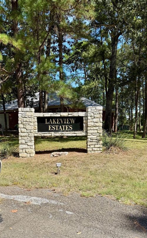 24405 Oakmont Ct, Huntsville, TX, 77320 | Card Image