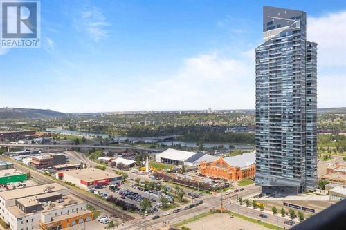 1053 10 St Sw, Calgary, AB, T2R1S6 | Card Image