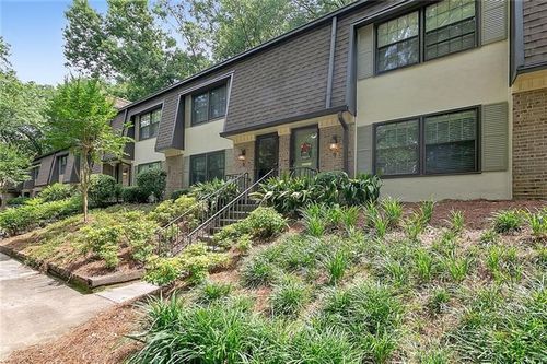 8 Arpege Way Nw, Atlanta, GA, 30327-1001 | Card Image