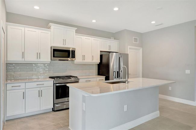 2638 Light Sky Ln, Home with 3 bedrooms, 2 bathrooms and null parking in BRADENTON FL | Image 32