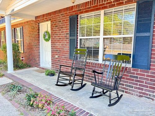 1109 E Hatton St, Pensacola, FL, 32503-4667 | Card Image