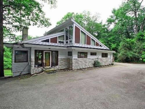 297 Terhune Dr, Wayne, NJ, 07470-7105 | Card Image