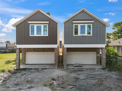 1504 Hussion St, Houston, TX, 77003-4804 | Card Image