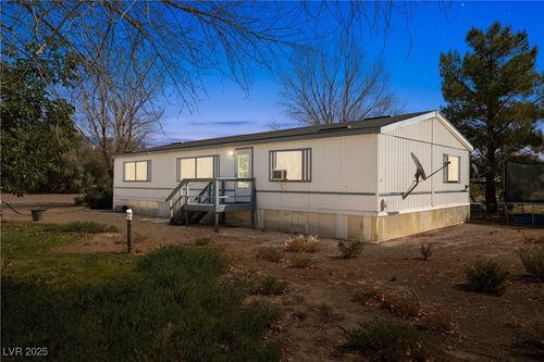 3199 S Records Rd, Amargosa Valley, NV, 89020-1611 | Card Image