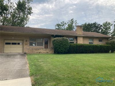 409 W Elm Street, House other with 3 bedrooms, 1 bathrooms and 1 parking in Bluffton OH | Image 1