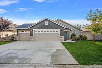 17086 Gwinnett, House other with 3 bedrooms, 2 bathrooms and 3 parking in Nampa ID | Image 2