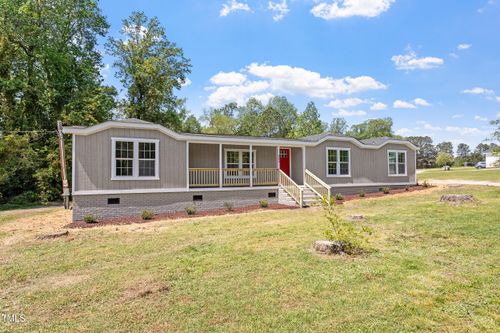 5049 W Hornes Church Rd, Bailey, NC, 27807-9055 | Card Image