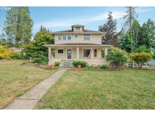 608 Locust St, Oakland, OR, 97462-9836 | Card Image