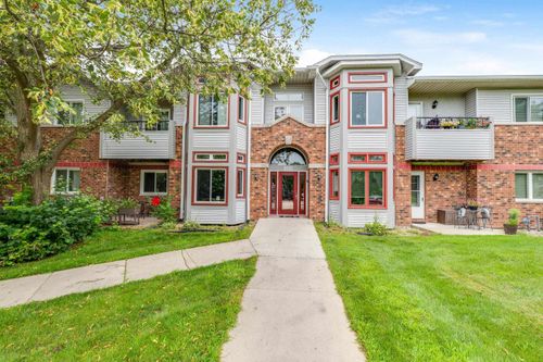 apt-6-2127 Luann Ln, Madison, WI, 53713-4543 | Card Image