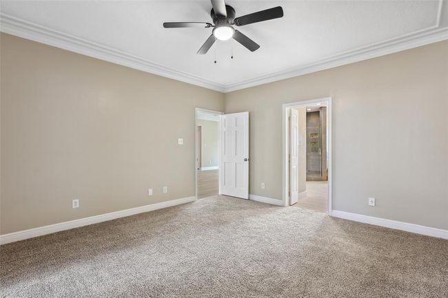 6034 Pin Oak Pl, House other with 4 bedrooms, 4 bathrooms and 2 parking in Spring TX | Image 14