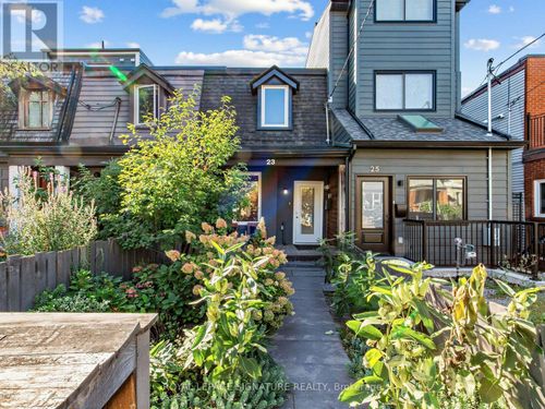 23 Gordon Street, Toronto (Little Portugal), ON, M6K1P7 | Card Image