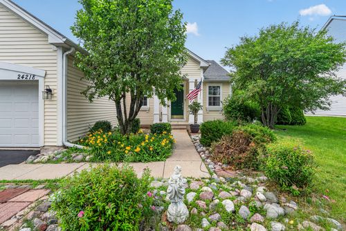 24218 Apple Creek Lane, Plainfield, IL, 60586 | Card Image