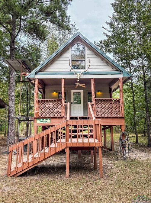 500 Jackson Arm Rd, Karnack, TX, 75661-1979 | Card Image