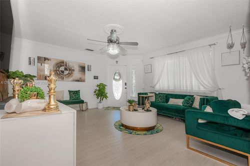 7171 Sheridan St, Hollywood, FL, 33024-3726 | Card Image