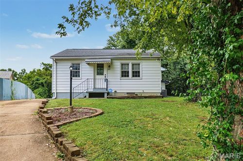 4641 Brennan Rd, High Ridge, MO, 63049-1810 | Card Image