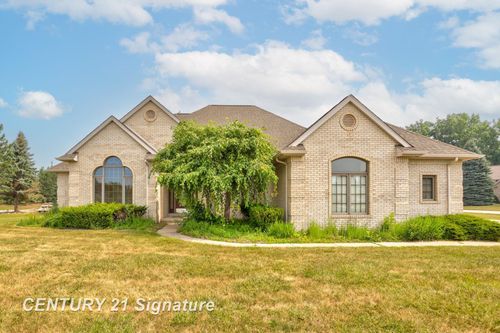 3820 Prairie Creek Ln, Saginaw, MI, 48603-1278 | Card Image