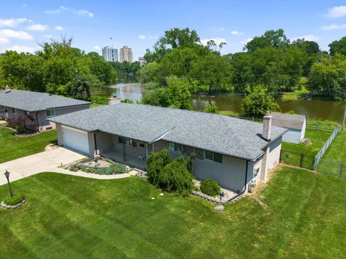 175 Clinton River Dr, Mount Clemens, MI, 48043-2378 | Card Image