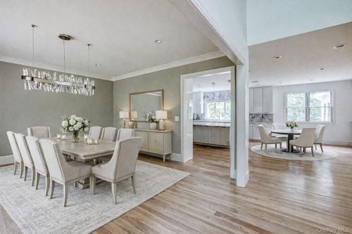 141 Old Cedar Swamp Rd, Jericho, NY, 11753-1221 | Card Image