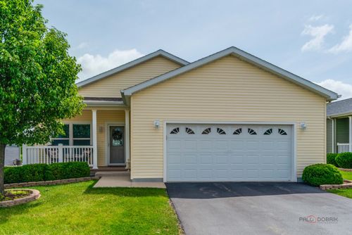 1459 Equestrian Dr, Grayslake, IL, 60030-4603 | Card Image