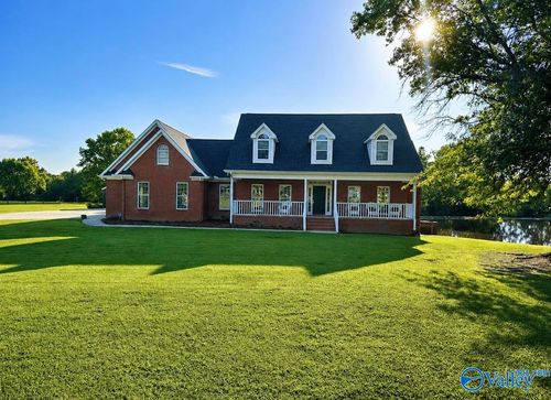 119 Misty Ln, Boaz, AL, 35956-5748 | Card Image