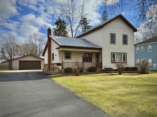 404 Broadway, Berlin, WI, 54923 | Card Image