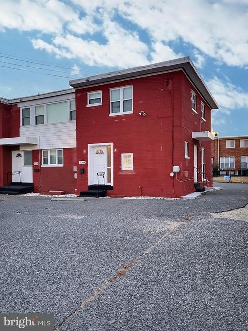 3004 Saint Clair Dr, TEMPLE HILLS, MD, 20748-1639 | Card Image