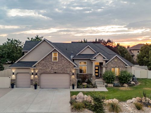 55 Sierra Way, Layton, UT, 84041-6749 | Card Image