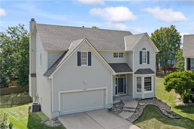 11428 King Lane, House other with 4 bedrooms, 2 bathrooms and null parking in Overland Park KS | Image 2