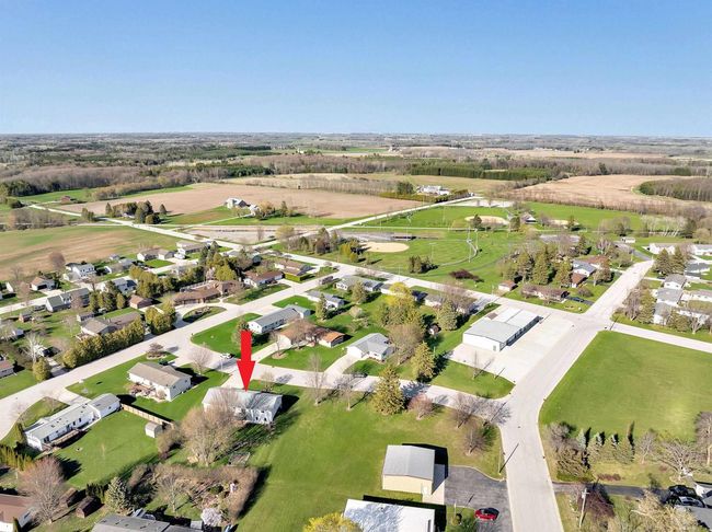 209 Redwood Lane, House other with 4 bedrooms, 3 bathrooms and null parking in FRANCIS CREEK WI | Image 38