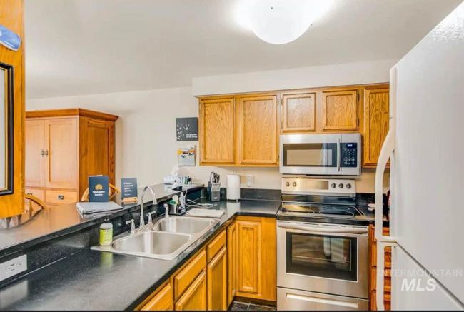 UNIT-19 - 1630 Davis Ave, Condo with 2 bedrooms, 1 bathrooms and 1 parking in McCall ID | Image 7