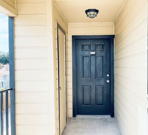 apt-406-3022 Forest Ln, Dallas, TX, 75234-2726 | Card Image