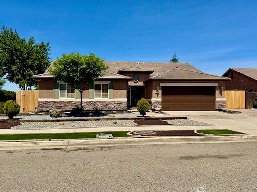 4130 E Stapp Ave, Visalia, CA, 93292-7700 | Card Image