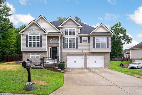 6129 Oilskin Dr, Ooltewah, TN, 37363-5554 | Card Image