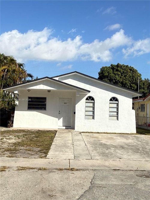 381 E 61st St, Hialeah, FL, 33013-1067 | Card Image