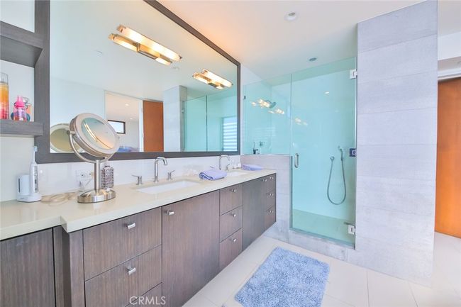 104 Manhattan Ave, Townhouse with 4 bedrooms, 4 bathrooms and 4 parking in Manhattan Beach CA | Image 24