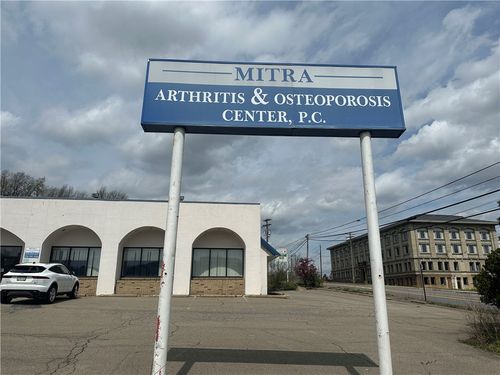 5 Lyn Mar Plz, Lyndora, PA, 16045-1348 | Card Image