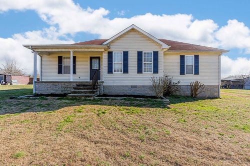 129 Buck Ln, Lafayette, TN, 37083-3366 | Card Image