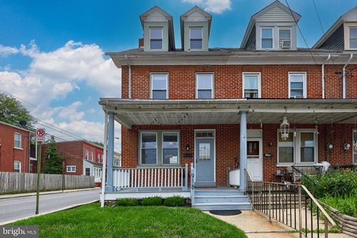 918 N Plum St, LANCASTER, PA, 17602-1950 | Card Image