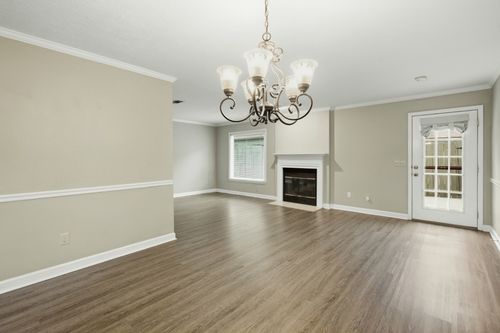 215 Highland Villa Cir, Nashville, TN, 37211-7319 | Card Image