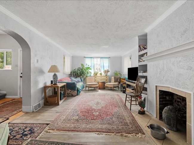 2706 Pioneer Ave, House other with 5 bedrooms, 2 bathrooms and 2 parking in Brookline PA | Image 5