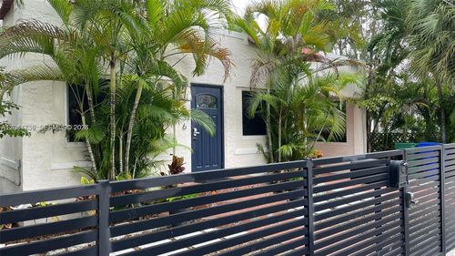 536-536 Ne 69th St, Miami, FL, 33138-5629 | Card Image