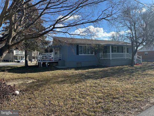 814 N Reymann St, RANSON, WV, 25438-1558 | Card Image