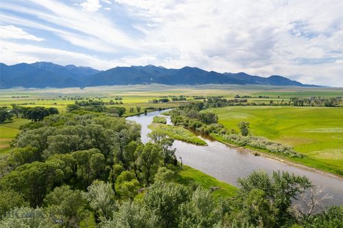 359 Waterloo Rd, Whitehall, MT, 59759-9524 | Card Image