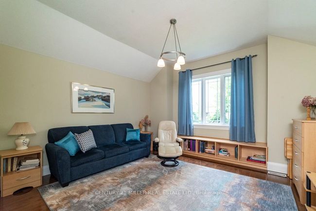 46 Giffin Rd, House other with 2 bedrooms, 3 bathrooms and 4 parking in Dundas ON | Image 23