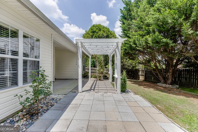2464 Laurelfield Dr, House other with 3 bedrooms, 2 bathrooms and null parking in Grayson GA | Image 35