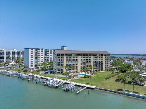 106-650 Island Way, CLEARWATER BEACH, FL, 33767-1950 | Card Image