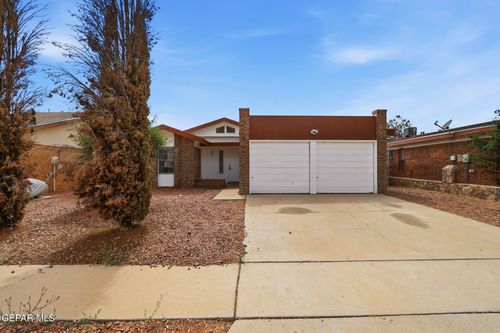 10969 Duke Snider Cir, El Paso, TX, 79934-3285 | Card Image