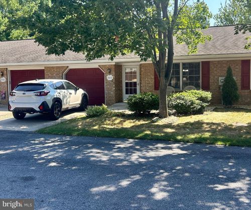 906 W Irvin Ave, Hagerstown, MD, 21742-3178 | Card Image